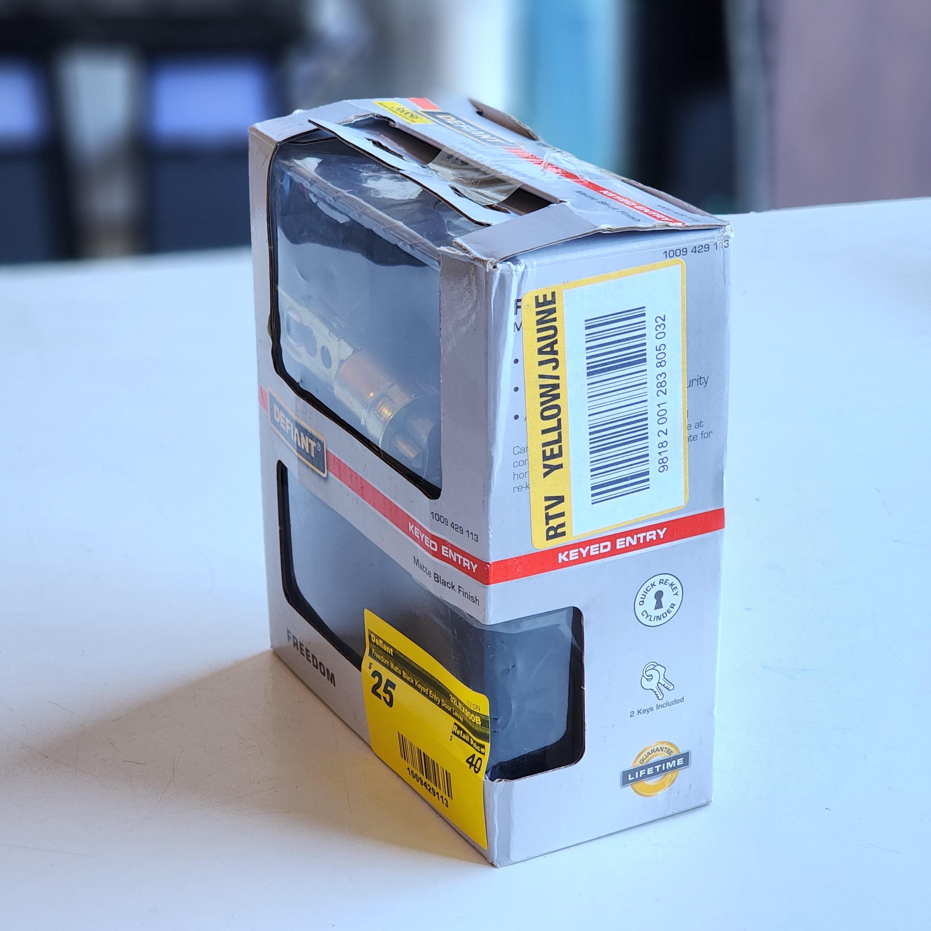 Freedom Matte Black Keyed Entry Door Lever (32LEX900B) Freedom Matte Black Keyed Entry Door Lever (32LEX900B)